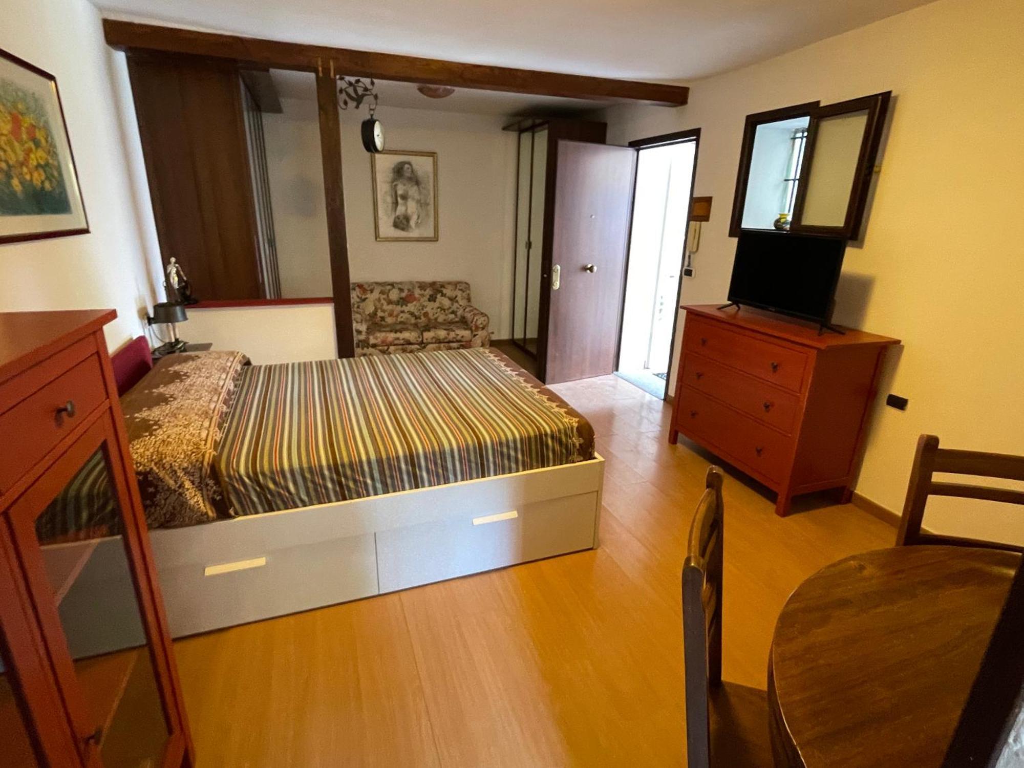 House With Private Garden Apartment Рим Екстериор снимка